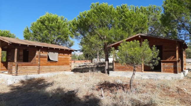 Troia'yı ziyarete gelen turistler bungalov evlerde konaklayacak