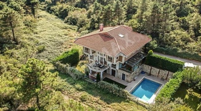 Ünlüler komşu olmak için milyonlar veriyorlar