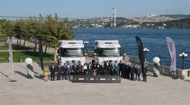 Yılın en büyük kamyon teslimatı