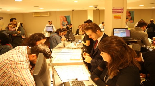 Altının yükselişini durduran çadır başlıyor