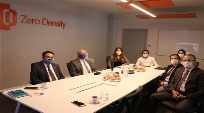 Egeli ihracatçılar sanal gerçeklikle yeni normalde ihracatını arttıracak