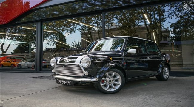 Klasik ve nadir bulunan otomobillerin tek adresi