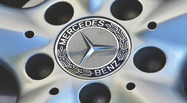 Mercedes-Benz Fashion Week Istanbul, 12-16 Ekim arası herkesi ekran başına davet ediyor
