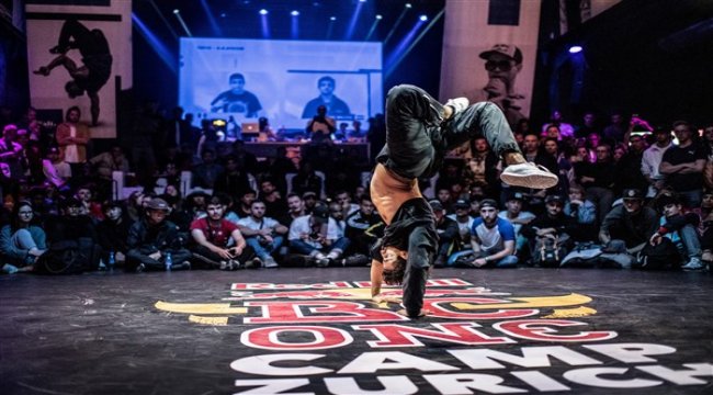Red Bull BC One E-Battle’da final heyecanı 24 Ekim’de