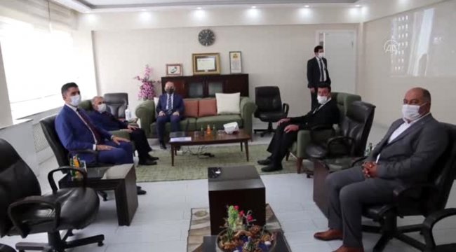 Vali Karadeniz, Kula'yı ziyaret etti
