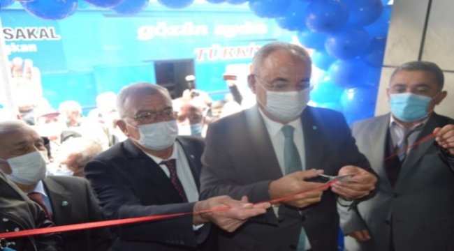 Aksakal, Bilecik İl Teşkilatının açılış töreninde konuştu