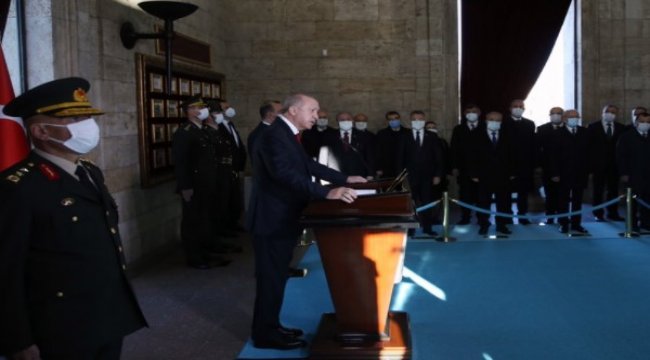Cumhurbaşkanı Erdoğan, Gazi Mustafa Kemal Atatürk’ün ebediyete irtihalinin 82. yıl dönümünü anma töreninde konuştu.
