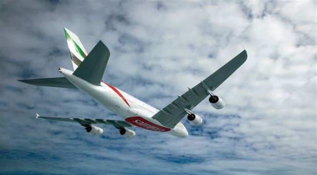Emirates birikmiş iadelerin tamamlanması için yolcularına verdiği sözü tutuyor