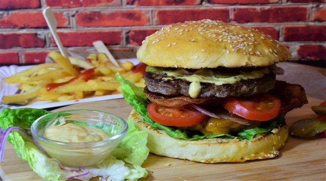 Fast food geçici mutluluk obezite depresyon getiriyor