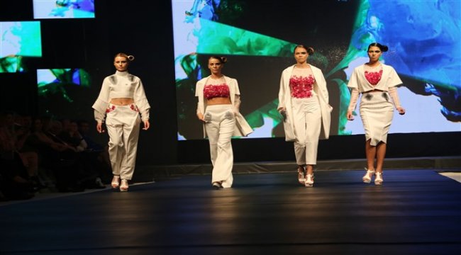 Hazırgiyim ihracatı zirveye abone oldu