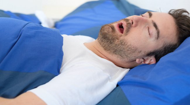 Uyku apnesi, koronavirüs tedavisini çıkmaza sokuyor