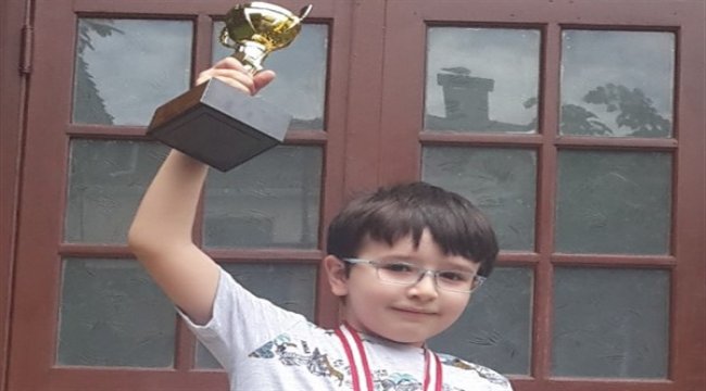 Ali Kağan Aydınoğlu, Satranç Turnuvasında 1. oldu
