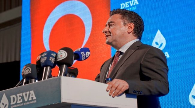 Babacan: Bu ülkenin namuslu, dürüst insanlarıyla aynı gemideyiz