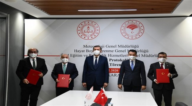 Bakan Pakdemirli:‘Uluslararası Uzay İstasyonu’ ile bir ilki gerçekleştirdik