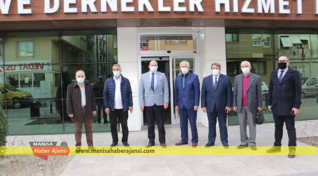 Büyükşehir’den Muhtarlar Derneklerine Yeni Yıl Ziyaretleri