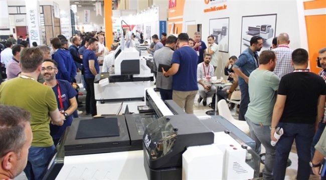 Endüstriyel reklam ve dijital baskıda 2021'e ertelenen yatırımların adresi İstanbul olacak