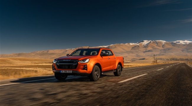 Isuzu’nun pick-up pazarındaki iddiası D-Max yepyeni tasarımıyla yollarda