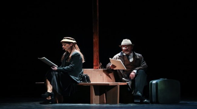 Nâzım Hikmet şiirleri İş Sanat’ta “Bir Tren Kalkar Haydarpaşa Garı’ndan”