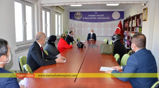 Pandemi döneminde üreten meslek liselerine teşekkür belgesi