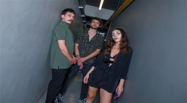 Red Bull Warm Up'ta sahne sırası Bubba'da
