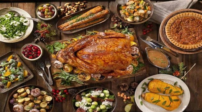 Yeni yıl sofranızda bol sebze, salata ve ızgara etlere yer verin