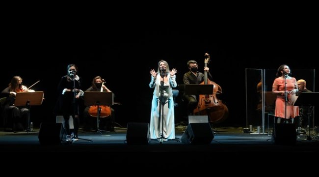 Dilek ve Derya Türkan ile nostaljik yolculuk
