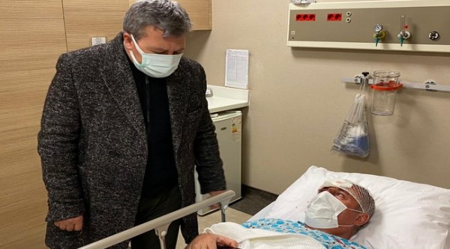 Gelecek Partisi Genel Başkan Yardımcısı Özdağ, saldırıya uğradı