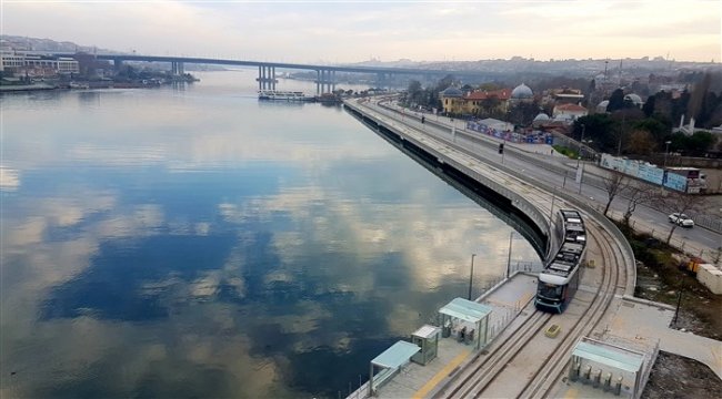 İstanbullular Haliç Tramvayından çok memnun kaldı