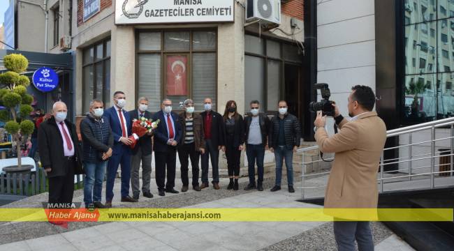 İYİ Partili Eryılmaz 10 Ocak Çalışan Gazeteciler Günü’nü kutladı