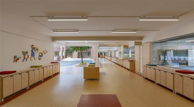 Özel Sezin Okulu mimari dönüşüm projesi ATÖLYE’ye çifte ödül kazandırdı