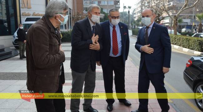 Vali Karadeniz Gazeteciler Cemiyeti'nde