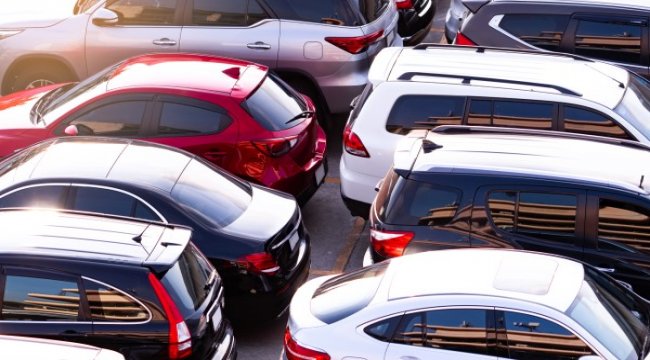 2. El Otomobil fiyatları düşmeye devam ediyor