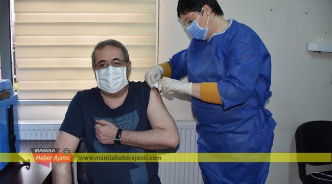 Başkan Kayda aşı oldu vatandaşları davet etti