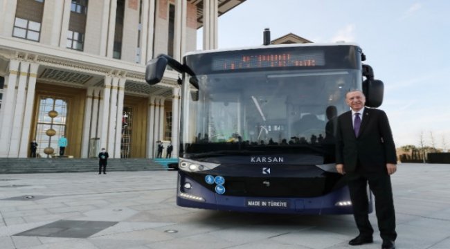 Cumhurbaşkanı Erdoğan, Kabine toplantısına Karsan Otonom Atak Electric’le gitti
