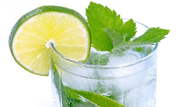 Maden suyu tüketmek için 4 önemli sebep