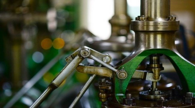 Sekuro'nun makine siparişleri fabrikaya ulaştı