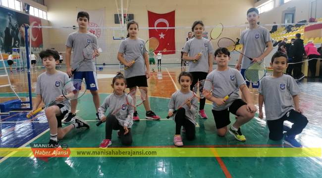 SİGARAYI BIRAKMA GÜNÜ BADMİNTON TURNUVASI YAPILDI