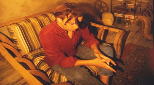 Turgut Çıngı’nın yeni şarkısı “Gidemem” yayında