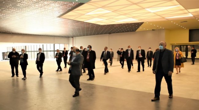 Yabancı temsilciler CNR’da buluştu