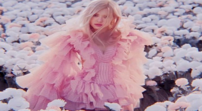 Blackpink HALEIA’dan vazgeçemiyor