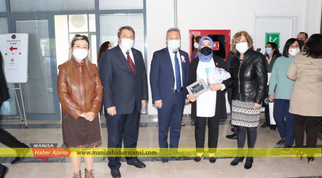 Büyükşehir Kadın Muhtarları Kutladı