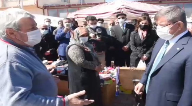Davutoğlu, pazar esnafını ziyaret etti