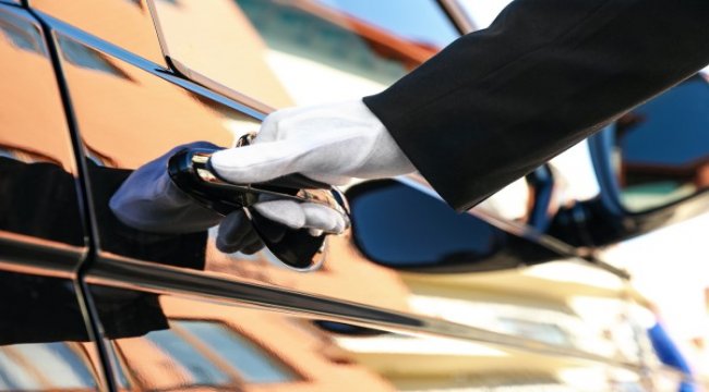 Elite World Otelleri’nden birinci sınıf araçlarla konforlu ulaşım hizmeti