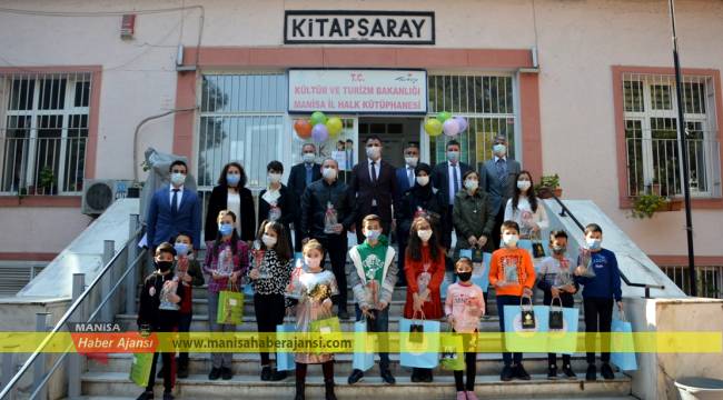 En çok kitap okuyanlar ödüllendirildi