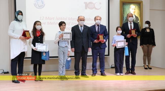 İstiklal Marşı'nın 100. yılında ödüller sahiplerini buldu