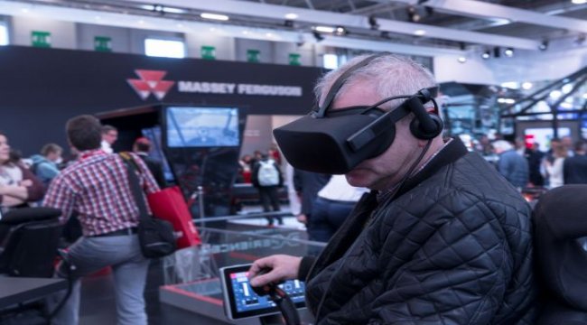 Massey Ferguson, sanal gerçeklik ile çiftçi neredeyse orada