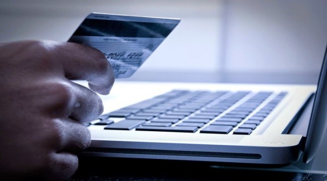 Online alışverişi korkarak yapıyoruz