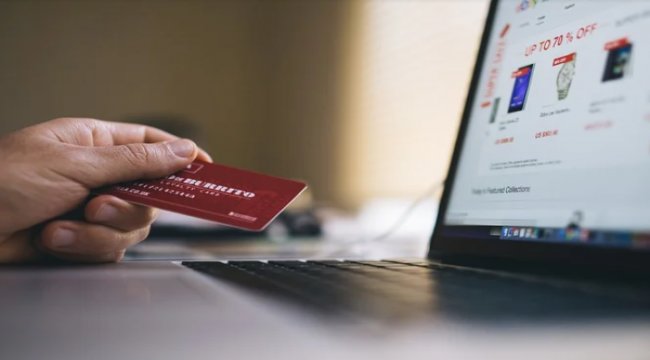 Pandemide e-ticaret satışları 2,5 kat arttı