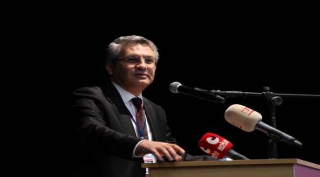 Salıcı: “128 milyar dolar nerede diyoruz, karşılığında beddua duyuyoruz”