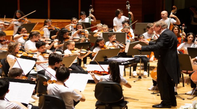 10. Yıl Marşı’ndan Mozart’a 23 Nisan’a özel konser